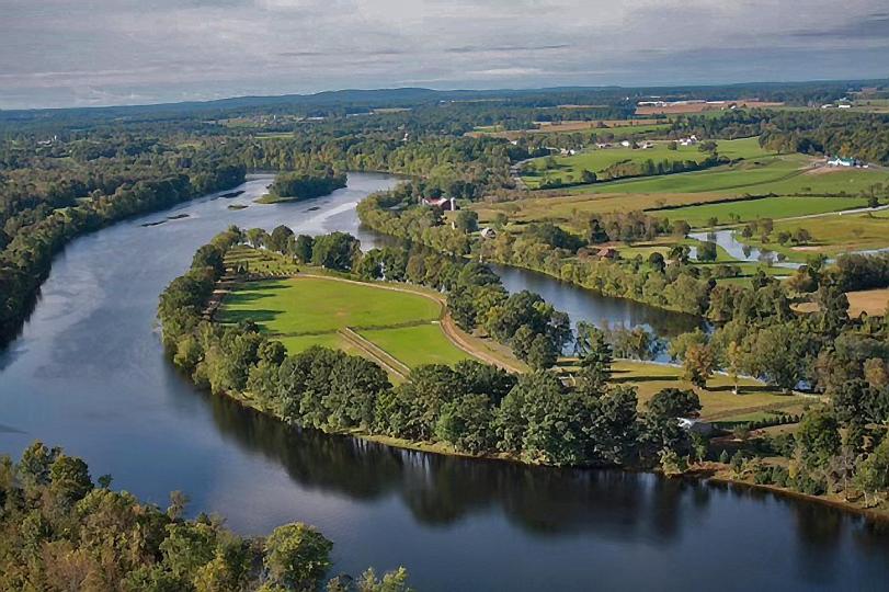 Thompson Island – Private island in New York, United States