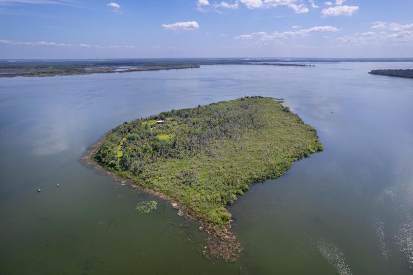Bird Island – Private island in Florida, United States