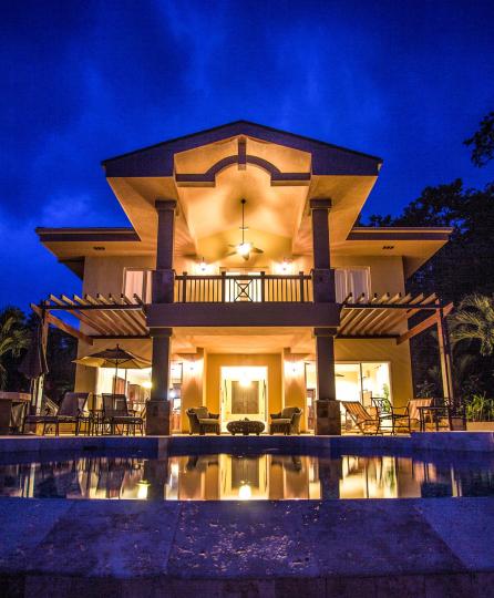 Red Frog Beach Island Resort – Private island in Panama, Central America