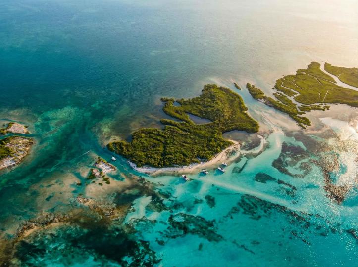 Solis Atoll Caye – Private island in Belize, Central America