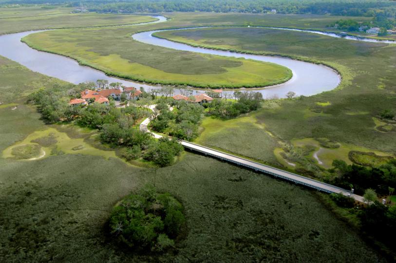 Little Hawkins Island image