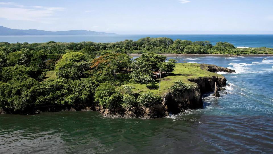 Punta Loros – Private island in Costa Rica, Central America