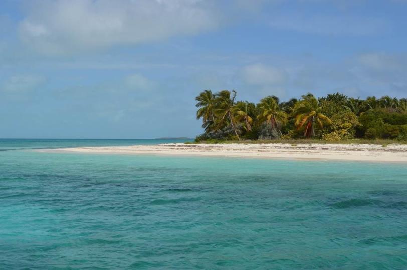 12 private islands for sale in The Berry Islands, Bahamas